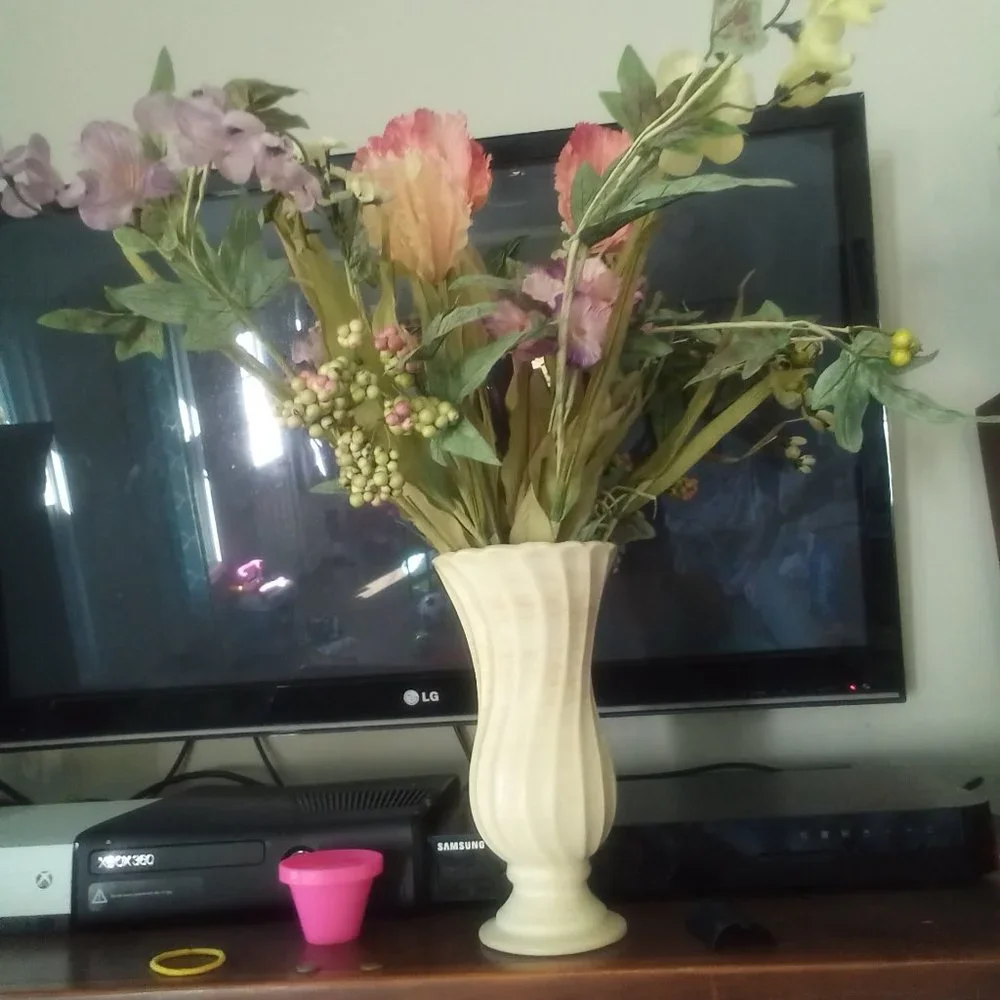 👵EUC Haeger VINTAGE FLOWER ARRANGEMENT